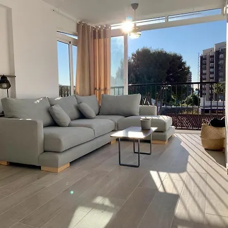 Korinto 8 *